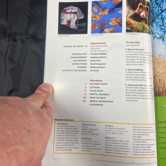 National Geographic Magazine September 2007 “ Islam’s Fault Line Pakistan “ - Picture 6 of 7